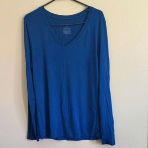 Cuddl Duds Deep Blue Long Sleeve V-Neck Tee